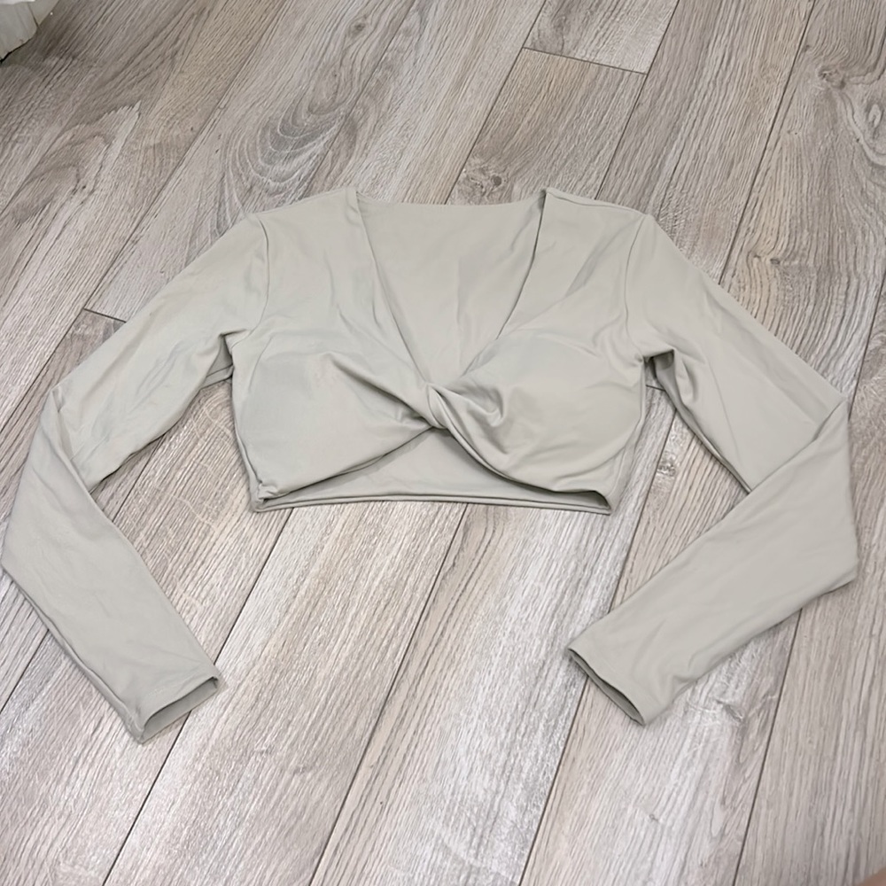 Tan long sleeve crop top